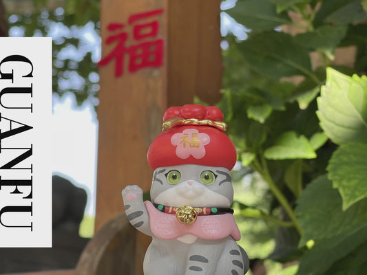 Lucky Cat Series:Cats bring happiness