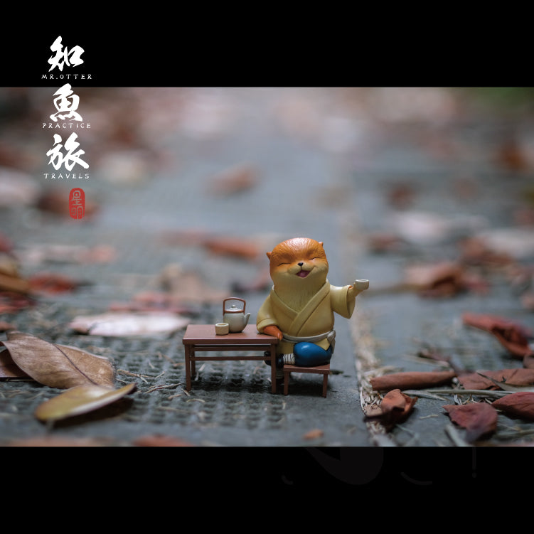 Mr. Otter Limited Edition Art Toys: Tea Time