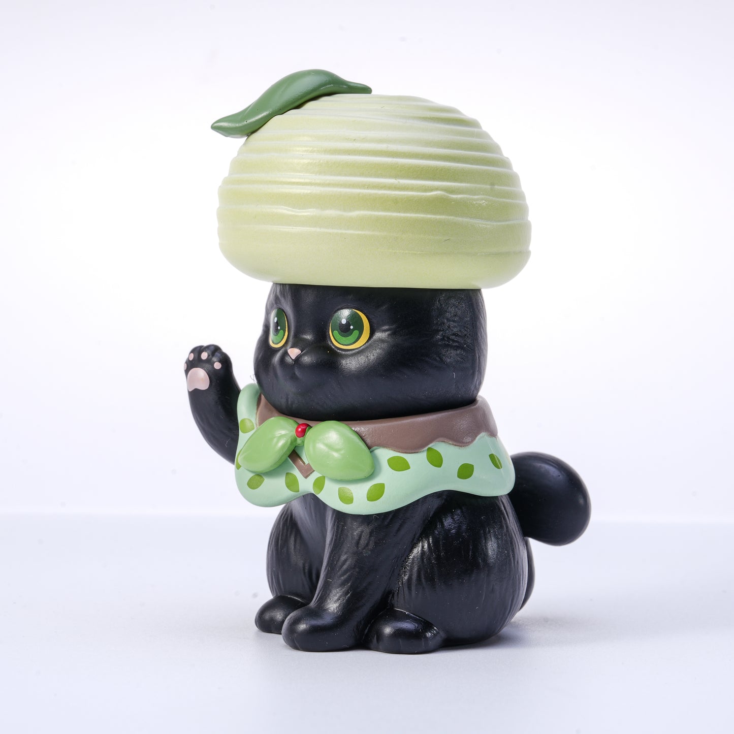 Lucky Cats Bring Every Blessing- life